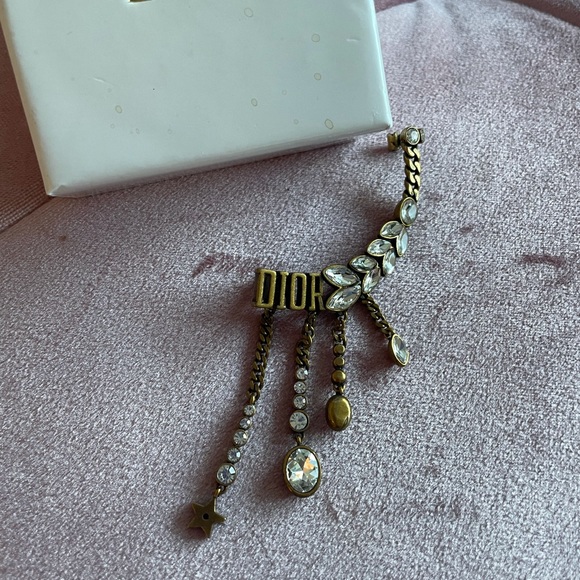 Dior Brass Earring Cuff - Picture 5 of 5